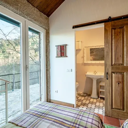 Quinta Lamas - Oak Tree House