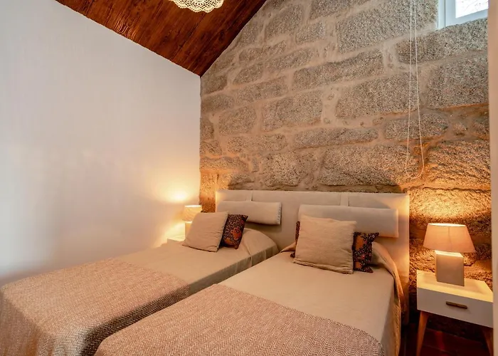 Quinta Lamas - Oak Tree House