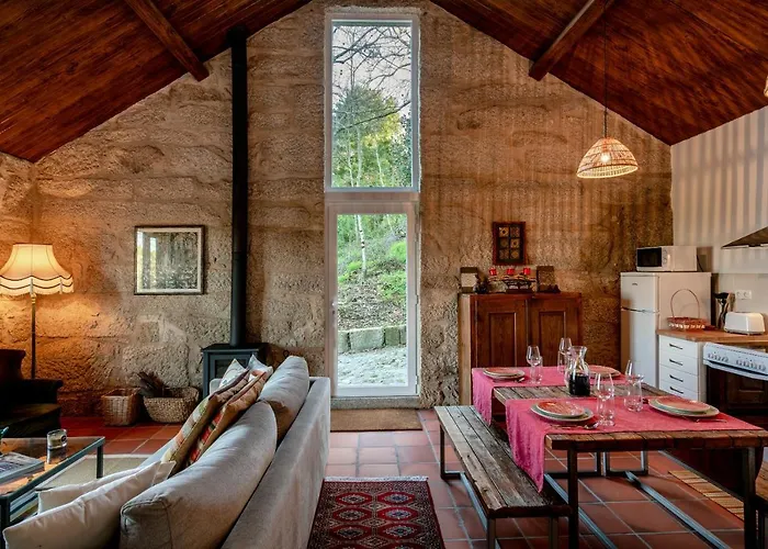 Quinta Lamas - Oak Tree House